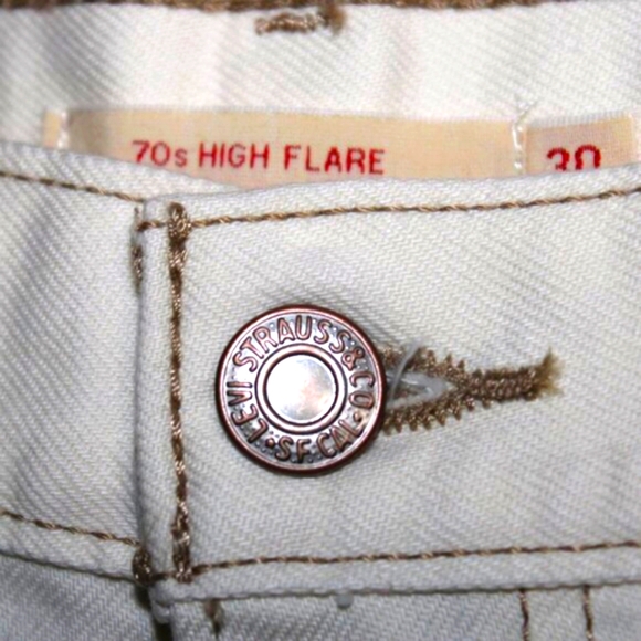 New Levi's Ultra High Rise Flare Jeans | Women's 30 (Retro Boho) - Picture 11 of 13